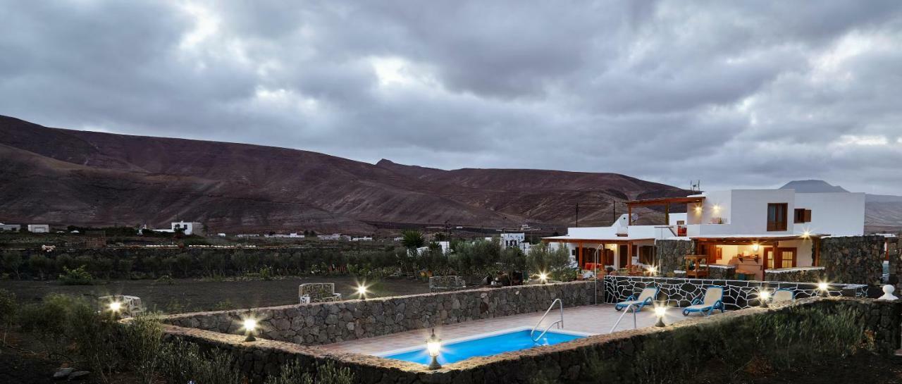 Villa Nueva Mala Exterior photo